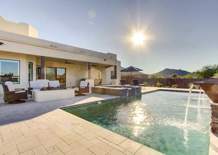Private Pool! Oasis-like Group Getaway In Phoenix Holiday home