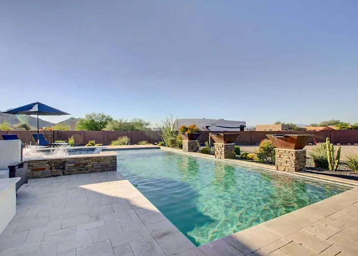 Private Pool! Oasis-like Group Getaway In Phoenix *